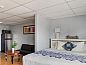 Verblijf 17425101 • Vakantie appartement New England • America's Best Value Inn Mt Royal Motel  • 11 van 26