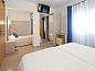 Verblijf 5020530 • Bed and breakfast Ibiza • Hostal Roca  • 10 van 21