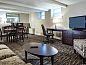 Verblijf 5125104 • Vakantie appartement New England • Fairfield Inn & Suites by Marriott Keene Downtown  • 12 van 23