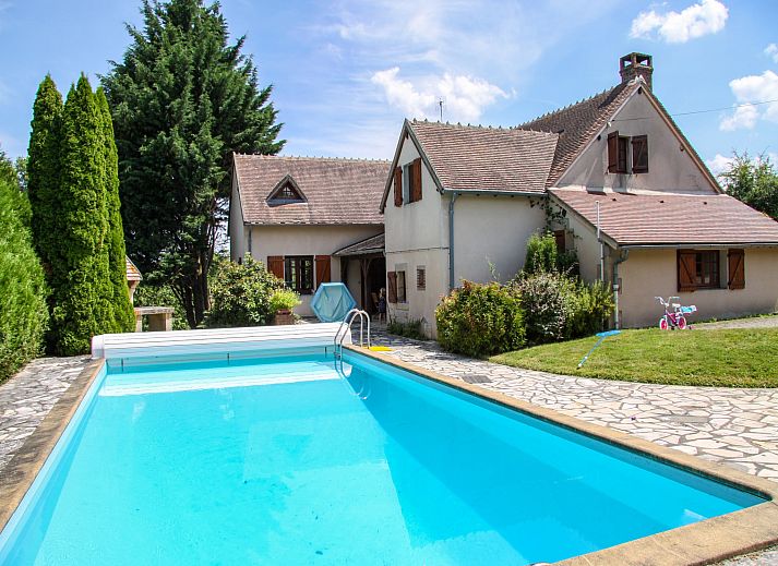 Guest house 0384702 • Holiday property Auvergne • Les Niauleres 