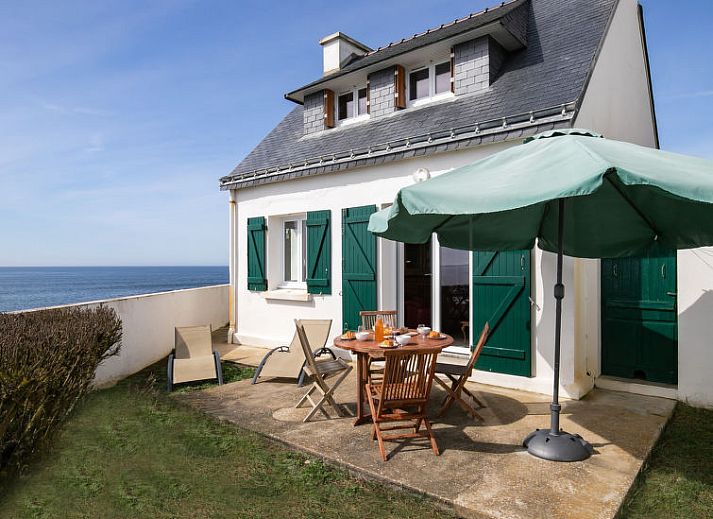 Guest house 04118503 • Holiday property Brittany • Vakantiehuis Les Roches 