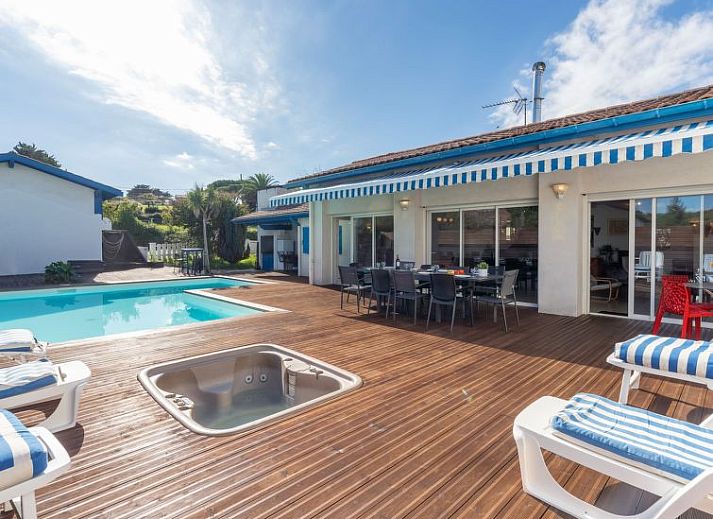 Verblijf 04915413 • Vakantiewoning Midi / Pyrenees • Vakantiehuis Villa Suerte 