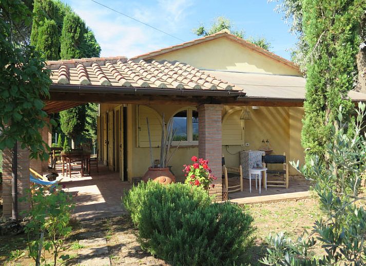 Guest house 09532705 • Holiday property Tuscany / Elba • Vakantiehuis Erbe 