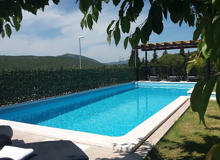 Guest house 10337501 • Holiday property Dalmatia • Countryside holiday home Koprivno 