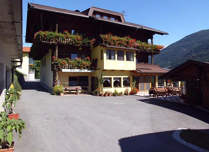 Guest house 10711402 • Holiday property Karnten • Pension Pichlerhof 