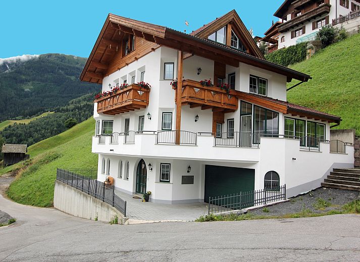 Guest house 116103601 • Apartment Tyrol • Krismer 