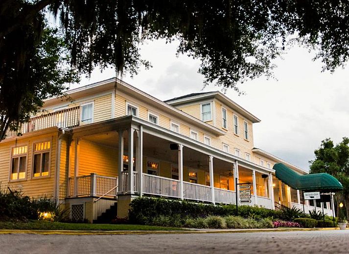 Verblijf 12025402 • Vakantie appartement Florida • Lakeside Inn on Lake Dora 