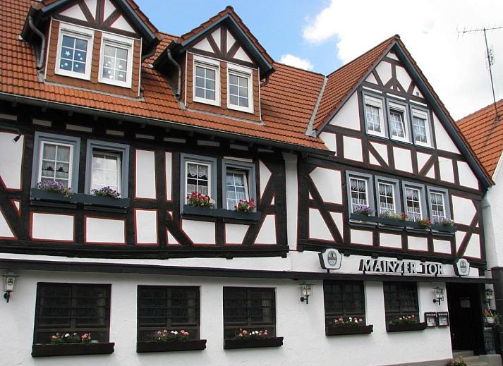 Guest house 16302406 • Apartment Hessen • Restaurant / Pension Mainzer Tor 