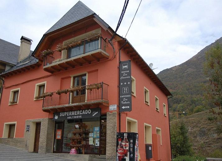 Guest house 17314703 • Holiday property Catalonia / Pyrenees • Hostau Era Claverola 