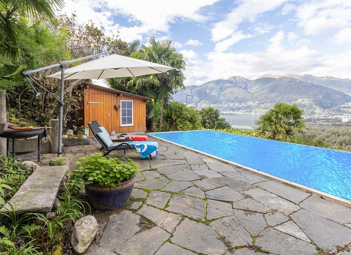 Verblijf 1837404 • Vakantiewoning Ticino / Tessin • Vakantiehuis Villetta Felice mit Pool 