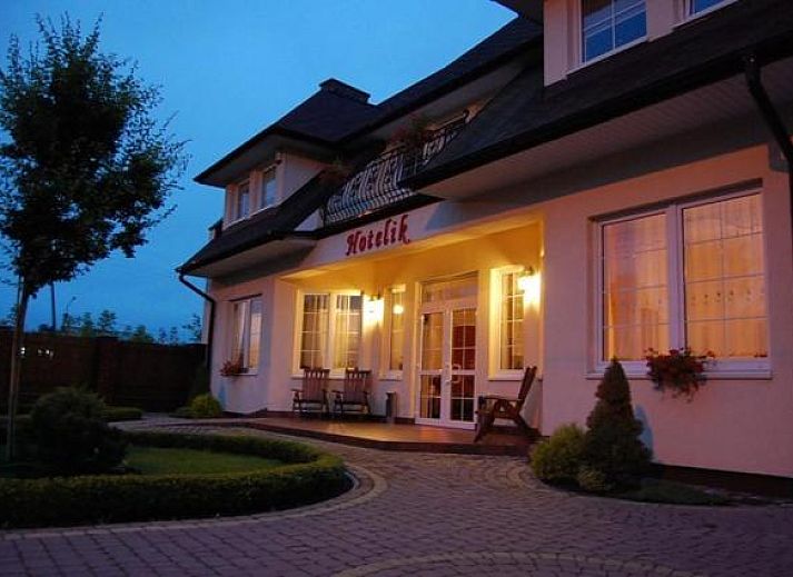 Guest house 3612504 • Holiday property Central Polaland • Hotelik - Modlin Airport 