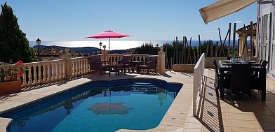 Verblijf 149367101 • Vakantiewoning Costa Blanca • Ruime modern ingerichte villa 