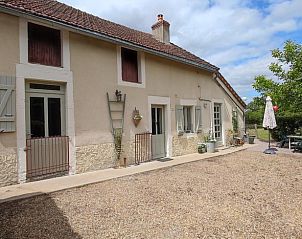 Guest house 04035305 • Holiday property Burgundy • Vakantiehuisje in Biches 