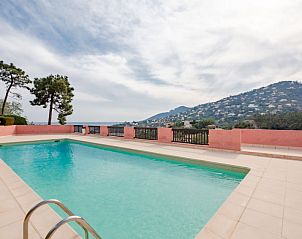 Guest house 048118909 • Holiday property Provence / Cote d'Azur • Vakantiehuis Roche Rouge 