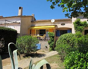 Guest house 0486612 • Holiday property Provence / Cote d'Azur • Vakantiehuis La Maison bleue 