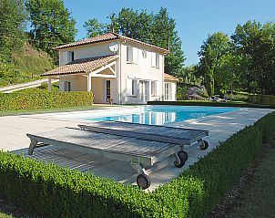 Verblijf 04961902 • Vakantiewoning Midi / Pyrenees • Vakantiehuis Lapeyriere 