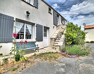 Guest house 0574127 • Holiday property Poitou-Charentes • Vakantiehuis Matha 