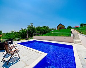 Guest house 1022602 • Holiday property Central Croatia • Vakantiehuis Madera 