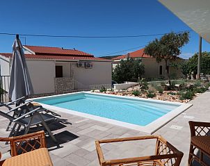 Guest house 10311505 • Apartment Dalmatia • Appartement Viva-by the sea-garden & terraces 