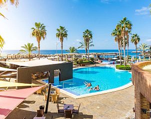 Verblijf 1513201 • Vakantie appartement Madeira • Calheta Beach - All-inclusive - Savoy Signature 