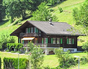 Guest house 1802829 • Holiday property Berner Oberland • Vakantiehuis Chalet Pitschun 