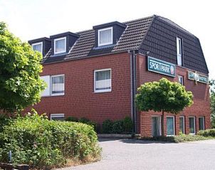 Guest house 22401901 • Apartment Niedersachsen • Sportpark Hotel Isernhagen 