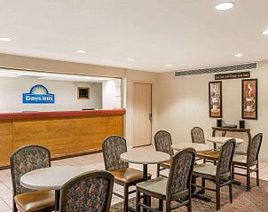 Verblijf 23325501 • Vakantie appartement Midwesten • Days Inn by Wyndham Des Moines-West Clive 