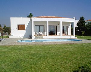 Verblijf 2501320 • Vakantiewoning Paphos • Chriseleni Latchi Villas 