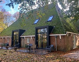 Verblijf 2617601 • Vakantiewoning Het Friese platteland • Vakantiehuis in Oentjerk 