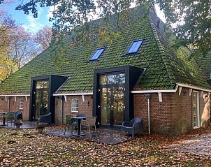 Verblijf 2617603 • Vakantiewoning Het Friese platteland • Vakantiehuis in Oentjerk 