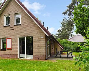 Guest house 323219 • Bungalow Veluwe • Landgoed 't Loo | 4-persoons bungalow | 4L 