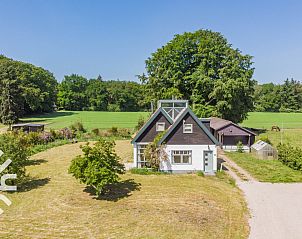 Verblijf 324919 • Vakantiewoning Veluwe • Schitterend gelegen 7 persoons vakantiehuis nabij Loenen op 