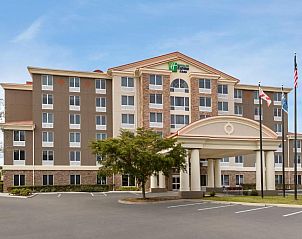 Verblijf 3825408 • Vakantie appartement Florida • Holiday Inn Express Hotel & Suites Fort Myers East - The For 