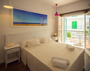 Verblijf 5020527 • Vakantiewoning Ibiza • Hostal Sunset Ibiza 